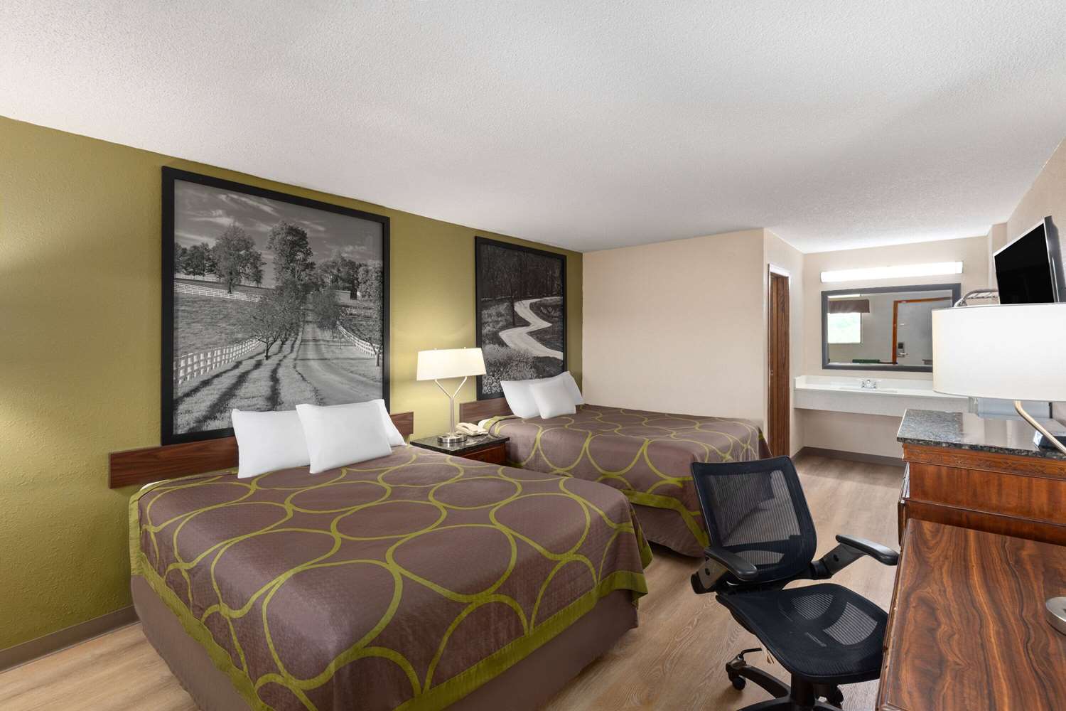 Super 8 By Wyndham Fort Mitchell Cincinnati Area 13/29
