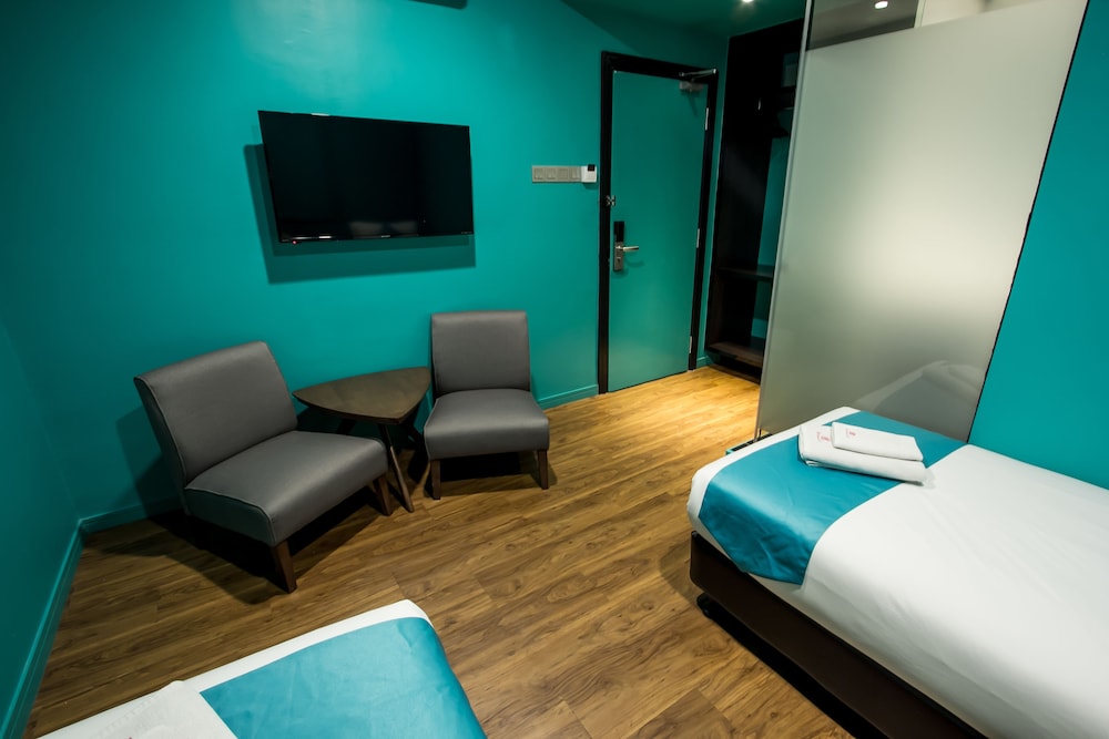 Bloommaze Boutique Hotel 27/69