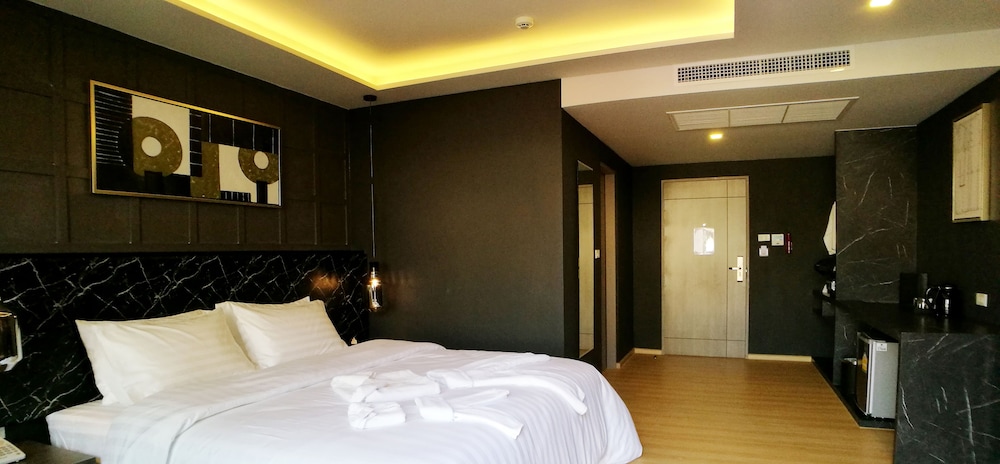 De Prime Rangnam Hotel 13/37