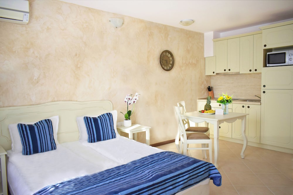 Oasis Resort And Spa 9/50