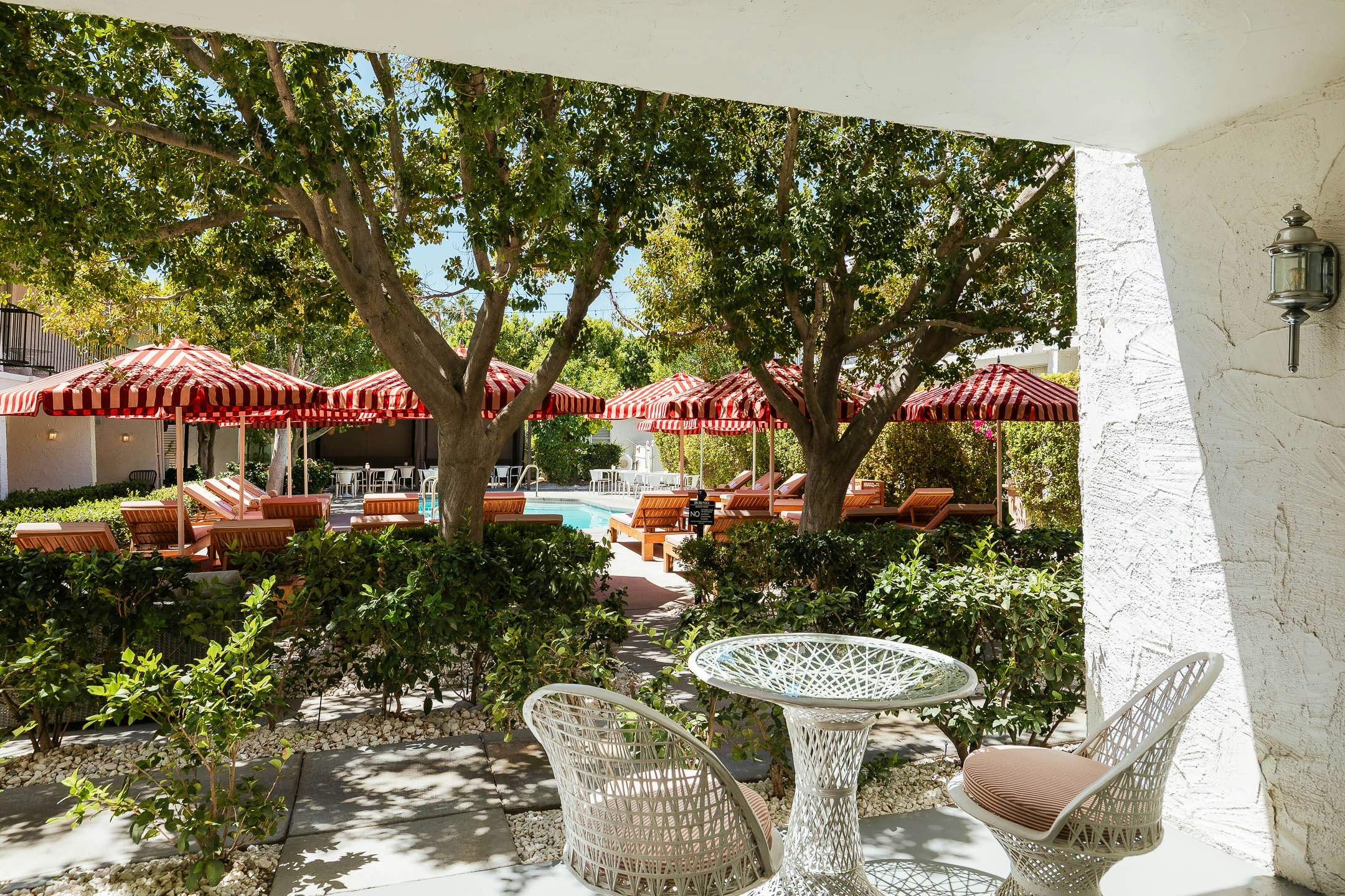 Avalon Hotel And Bungalows Palm Springs 73/85