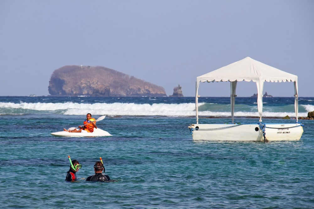 Candi Beach Resort And Spa 48/52