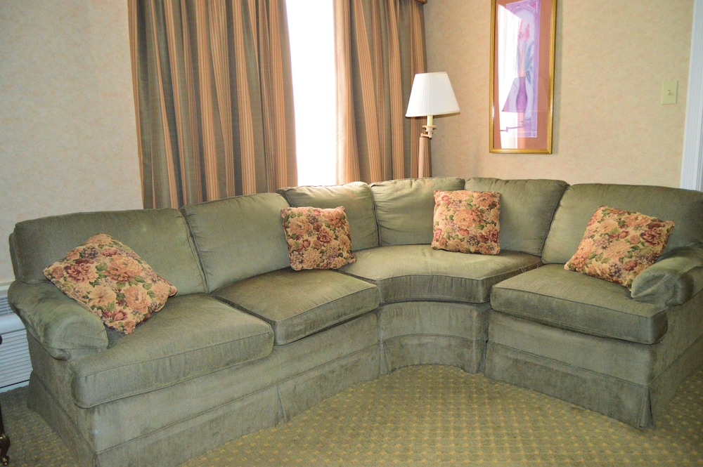 Best Western Plus Wilkes Barre Center City 35/55
