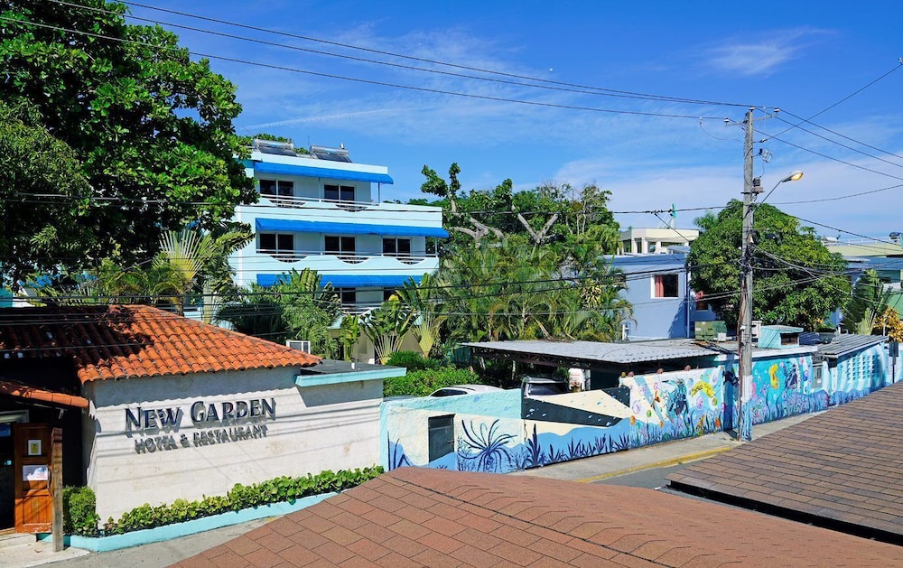 New Garden Hotel 1/59
