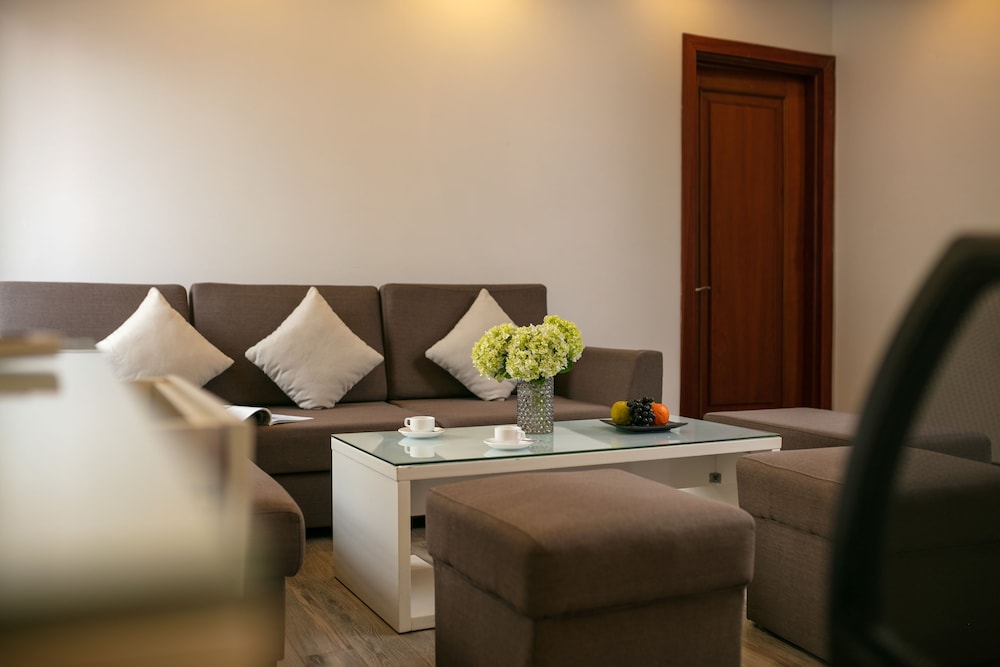 Emerald Hotel Hanoi 57/72