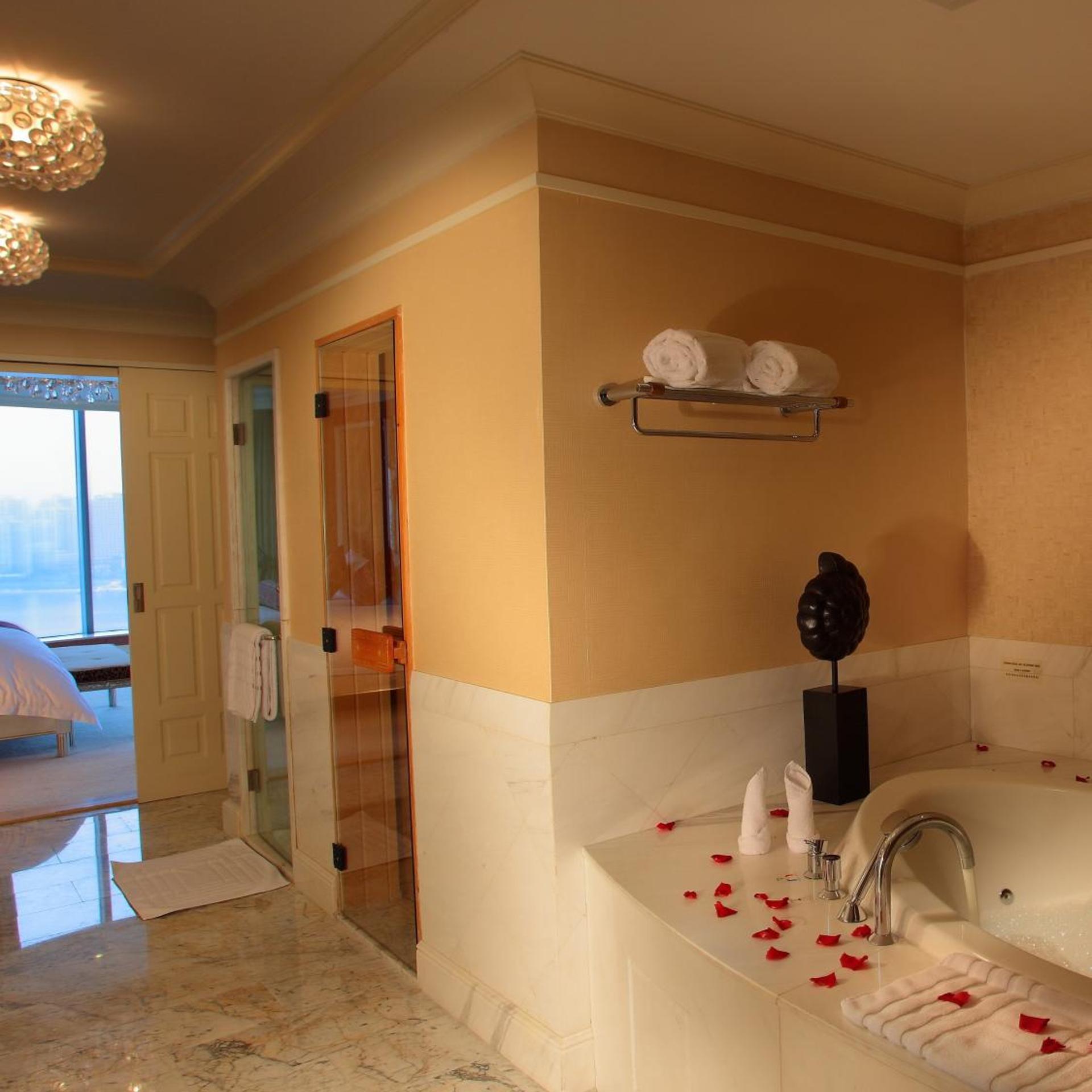 Qingyuan KB Hotel 7/69