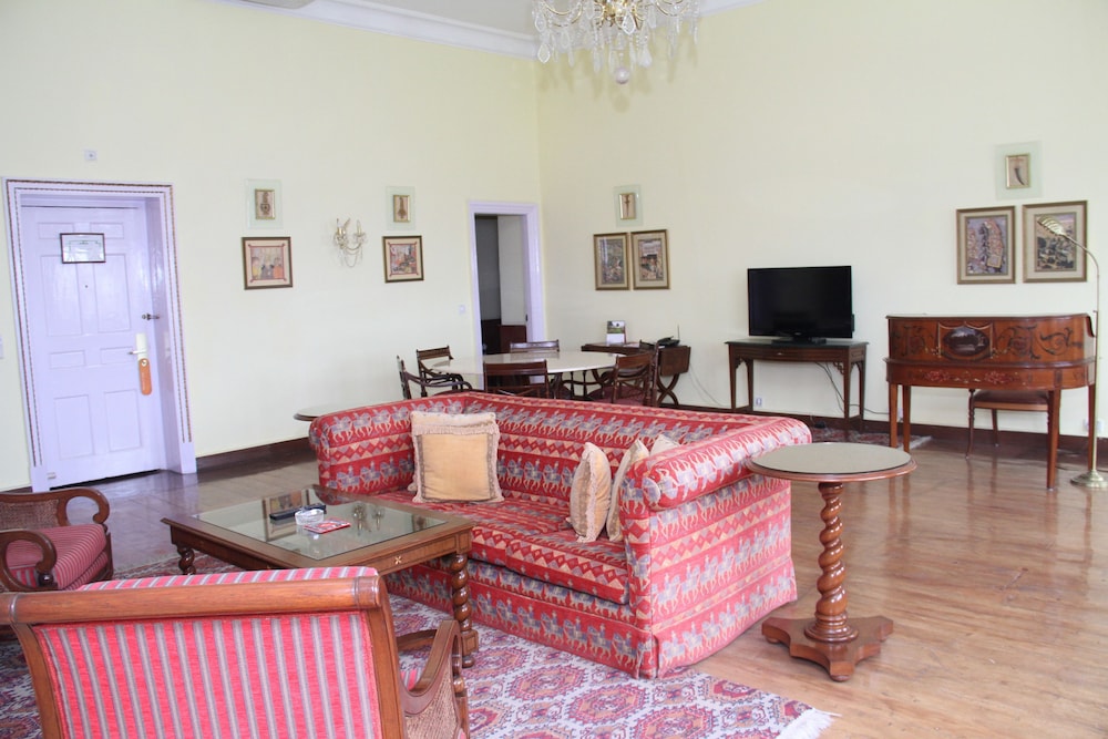 The Lalit Grand Palace 33/68