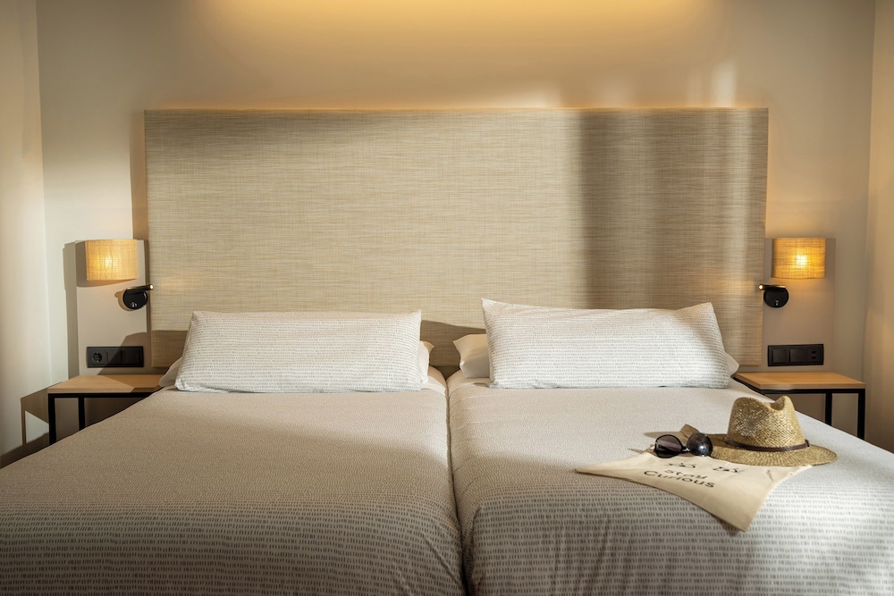 Innside Costablanca Adults Only 24/67