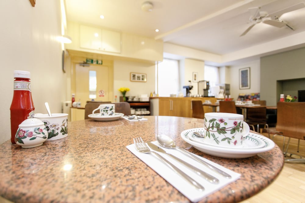 Jesmond Hotel 30/50