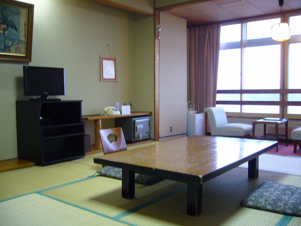Sado Heights Hotel Aoki 18/28