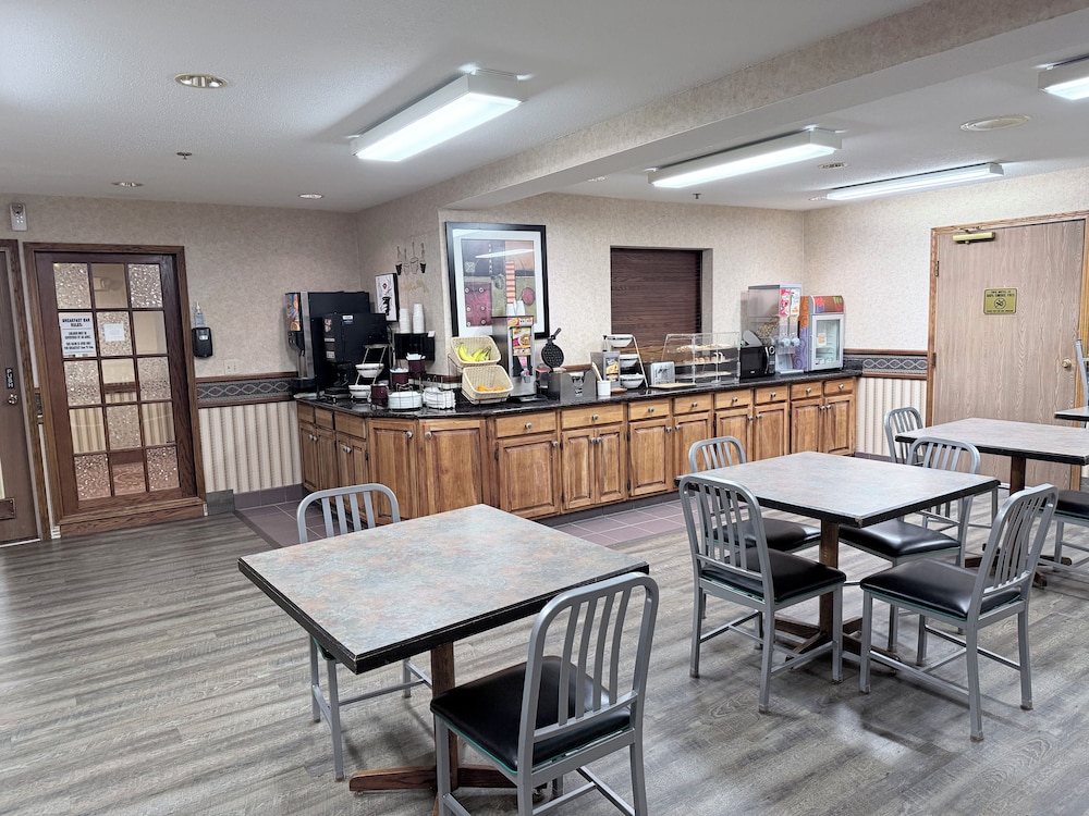 American Heritage Inn 13/17