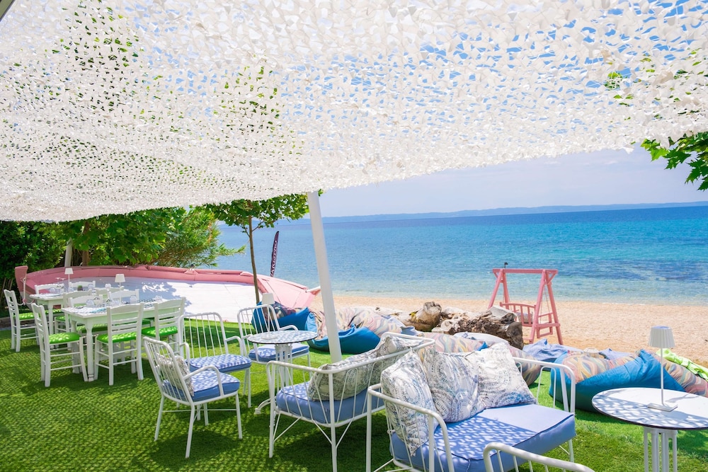 Acrotel Lily Ann Boutique Hotel 57/70
