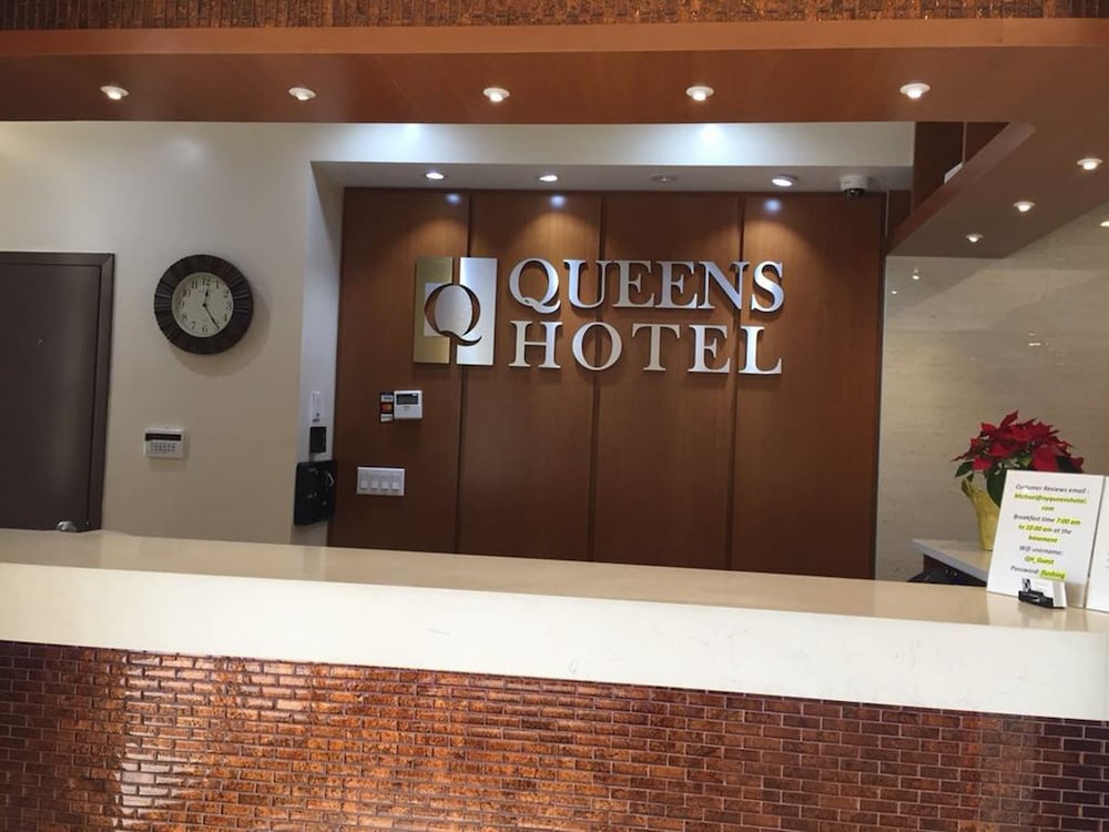 Queens Hotel 2/25