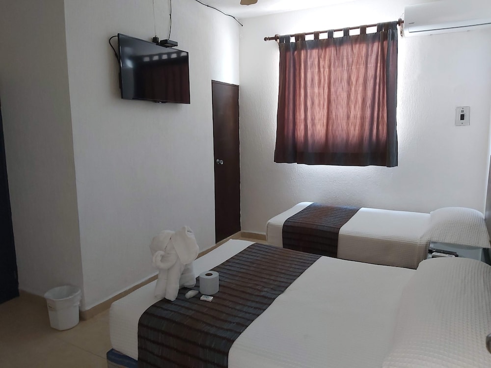 جناح تنفيذي ثلاثي بسرير مزدوج وسرير فردي، Hotel Villa Fontana 2/2
