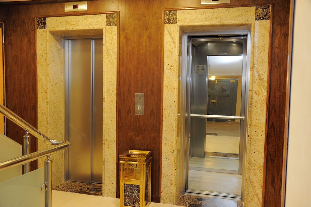 Raed Hotel Suites 20/39