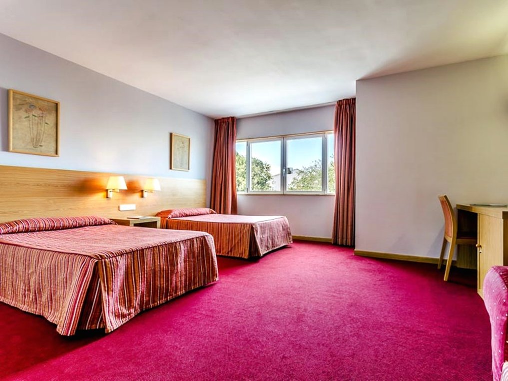 Beleret Hotel 30/77