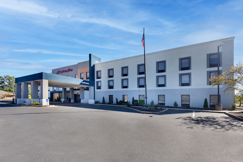 Hampton Inn Selma 3/42