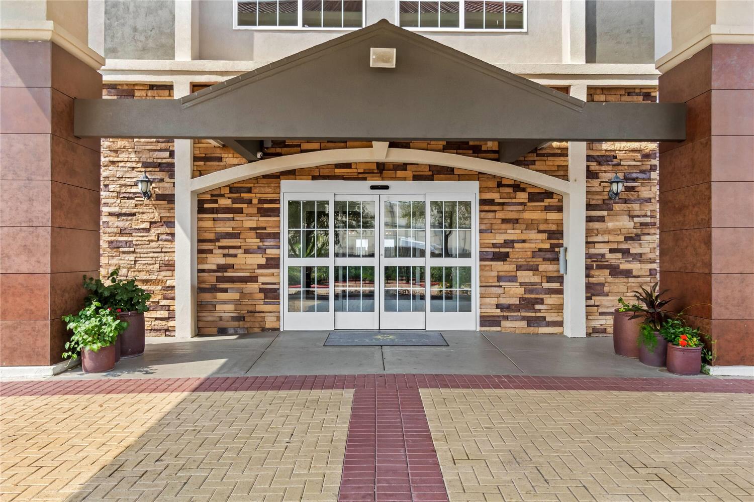 La Quinta Inn & Suites by Wyndham Houston Energy Corridor 4/61