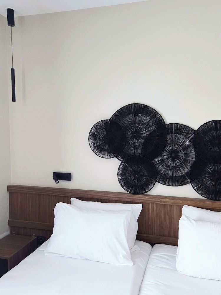 The Originals Boutique Hotel Rivella 23/55