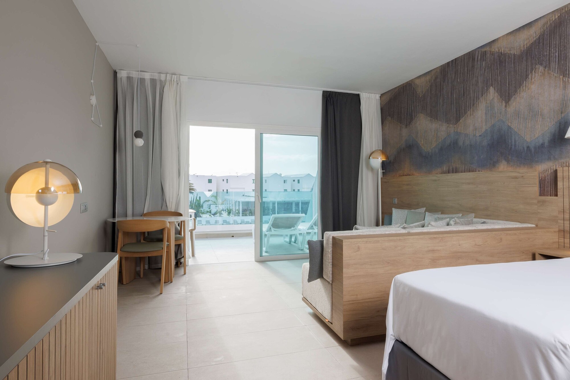 جناح جونيور، Radisson Blu Resort Lanzarote Adults Only 3/4
