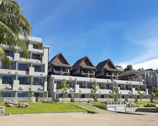 The West Cove Hotel 1/11