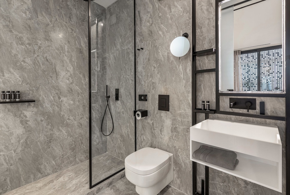 The Duke Boutique Suites 39/50