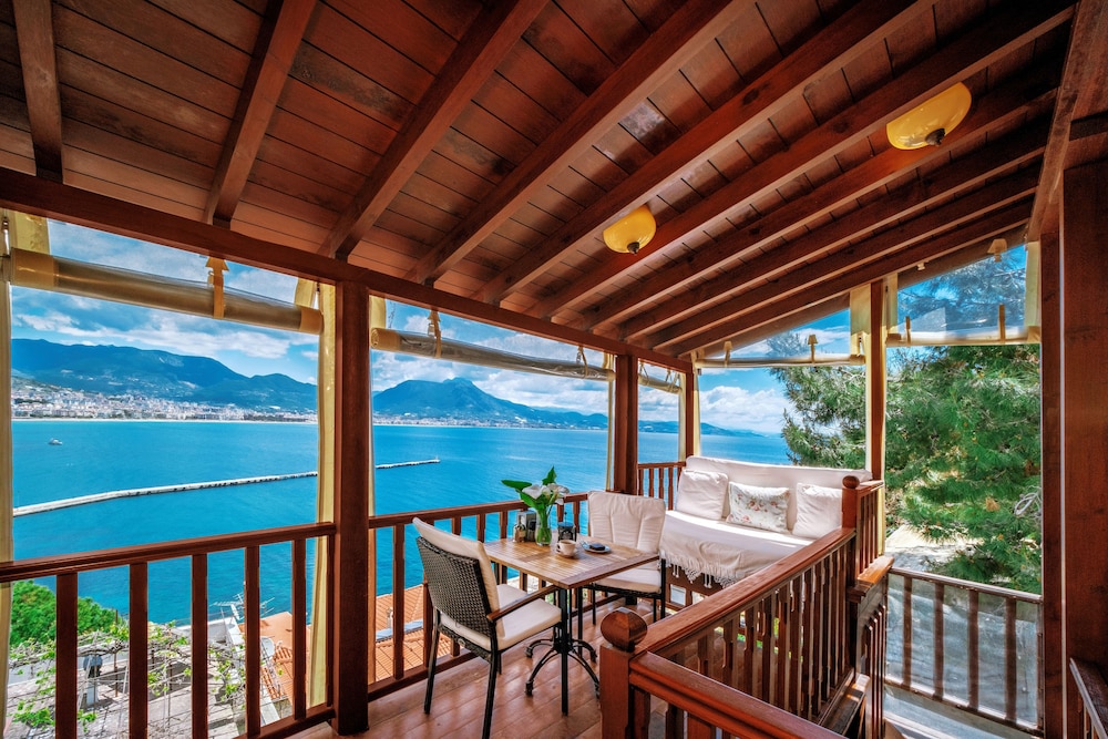 Hotel Villa Turka 34/50
