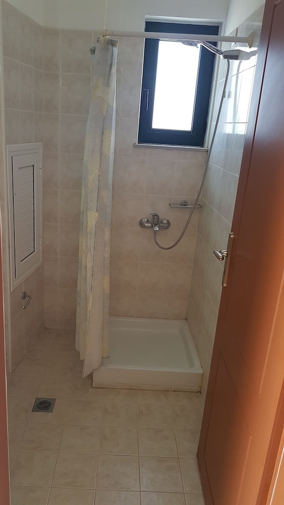 Camari Garden Apartments 21/21