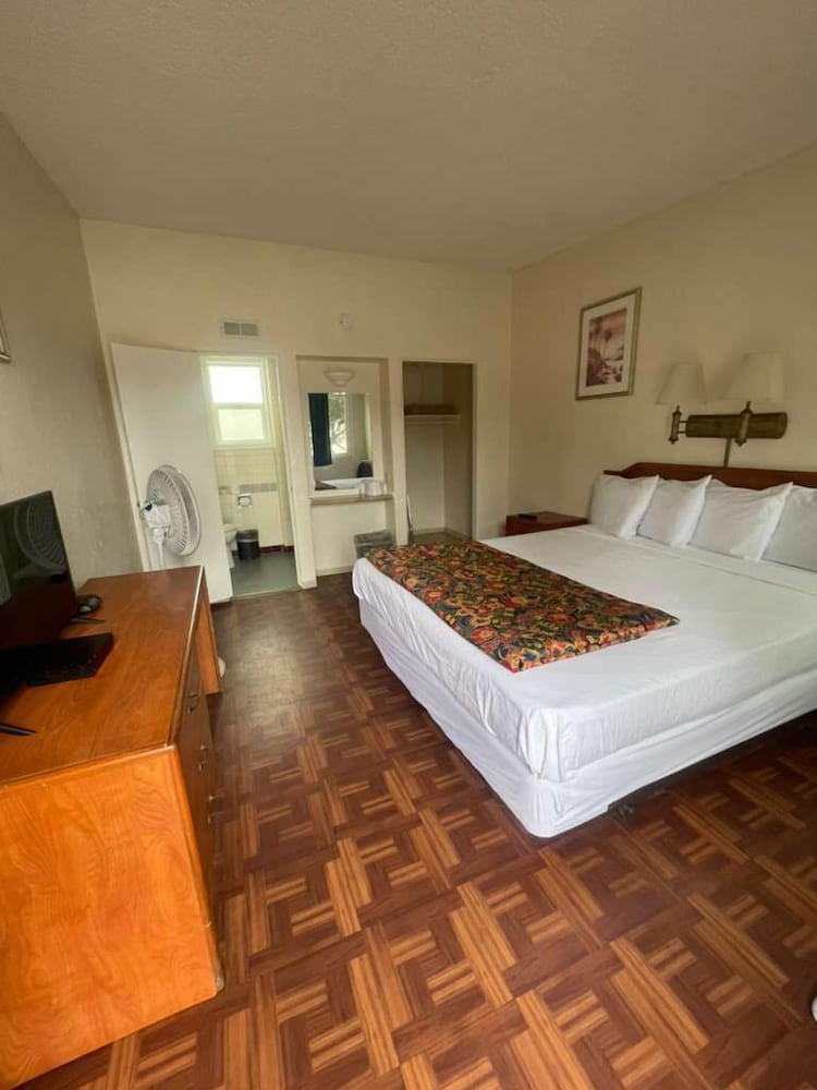 Mission Bay Motel 9/31