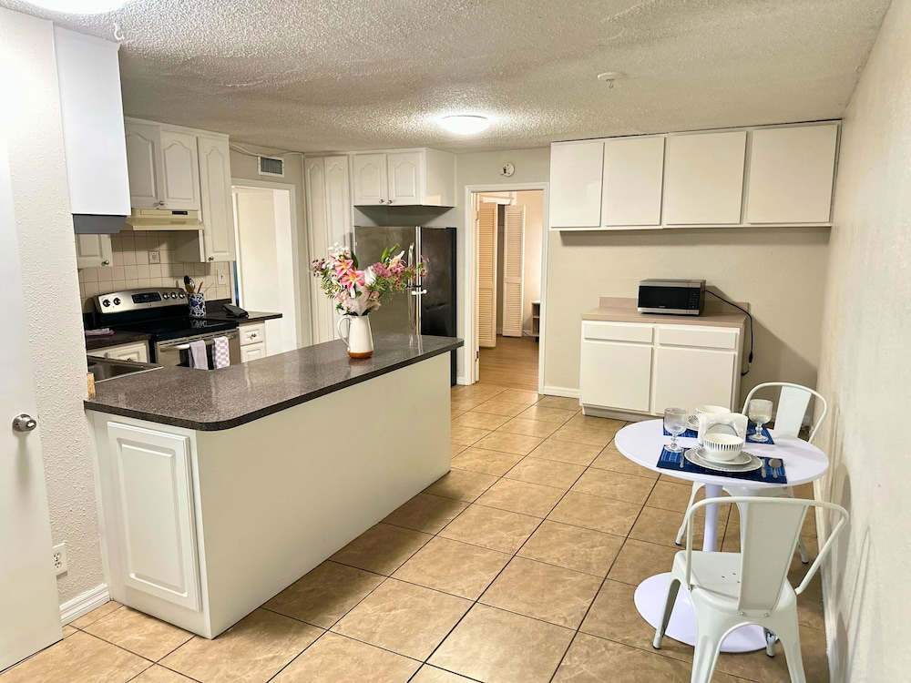 Stayable Suites Lakeland 17/66