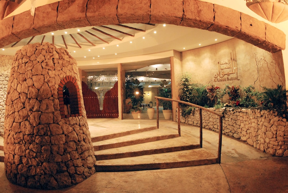 Al Liwan Suites Doha 33/67