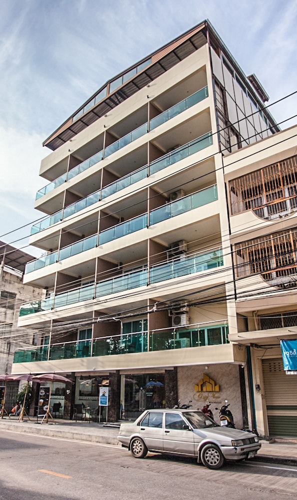Cityview Residence 68/74