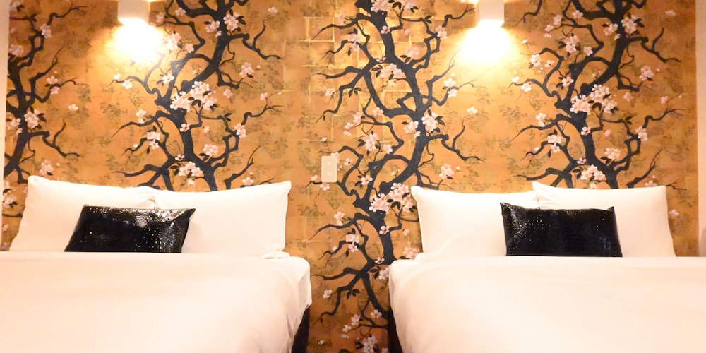Art Inn Namba 48/51