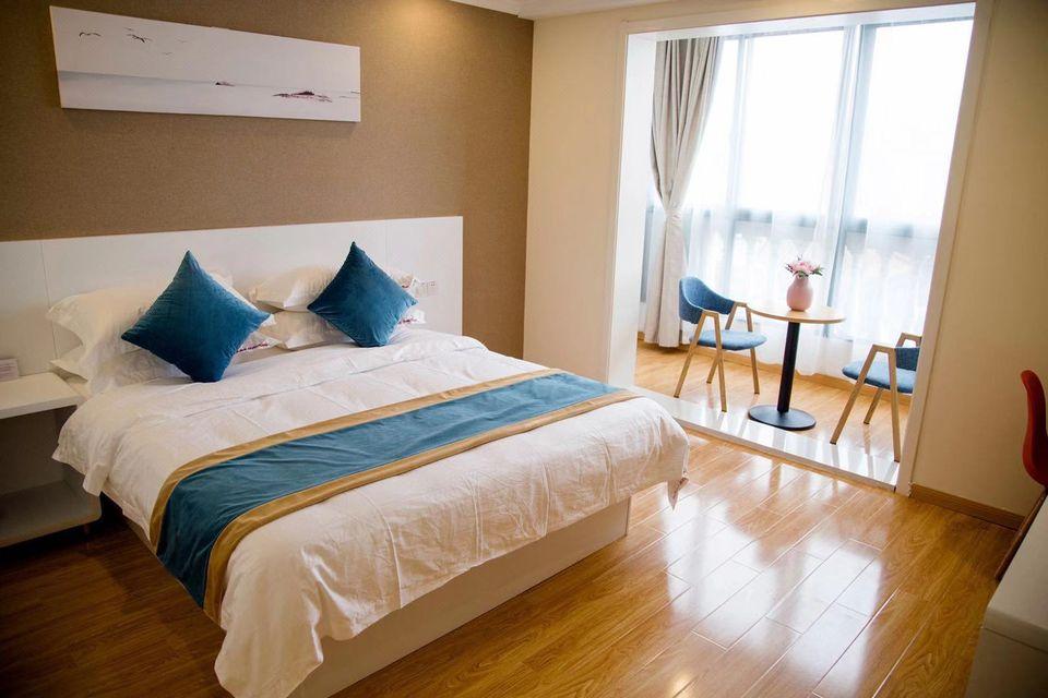 SUPERIOR, DOUBLE BED