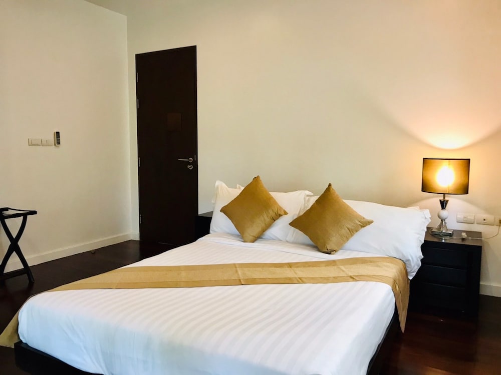 Amatapura Beach Villa 14 17/53