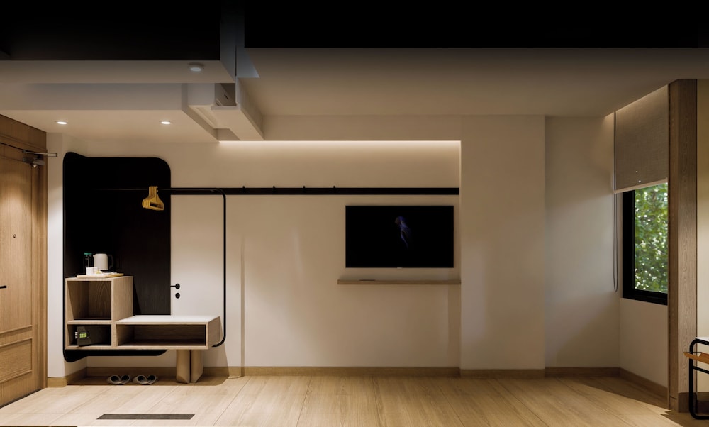 ROOMS INC Sudirman Jakarta 42/63