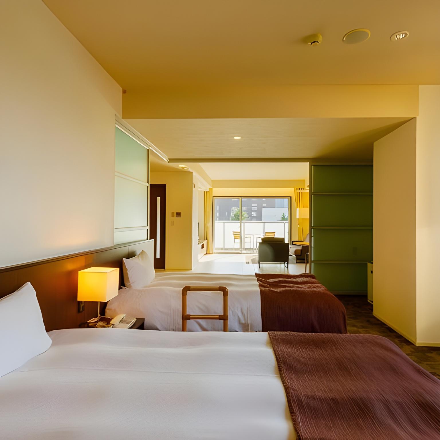 Universal, Deluxe, Suite, Twin Beds, Mountain View, Smoking