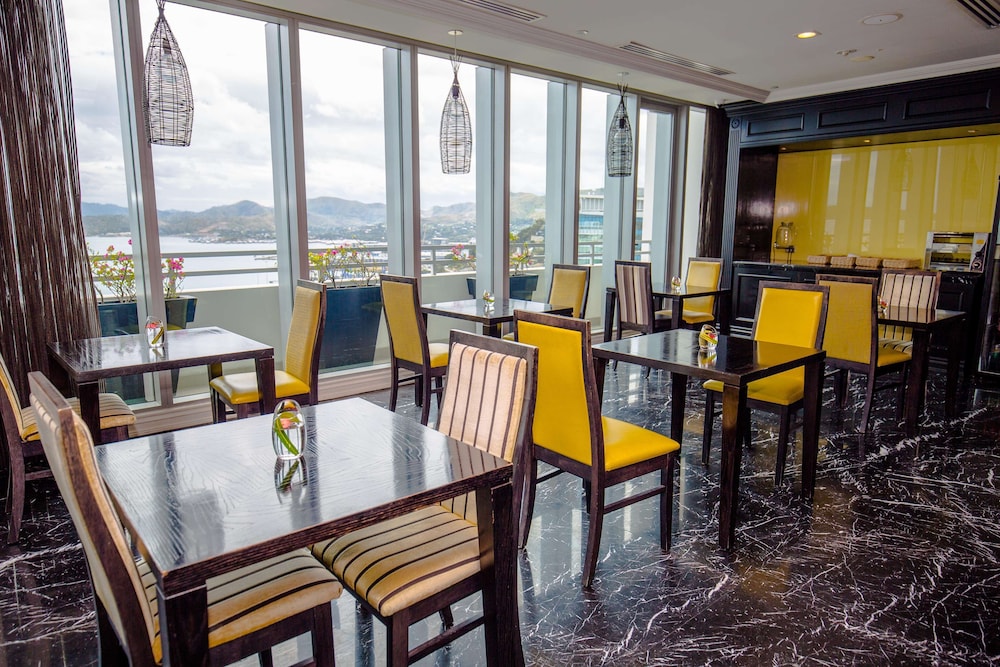Grand Papua Hotel A Member of Radisson Individuals 55/70