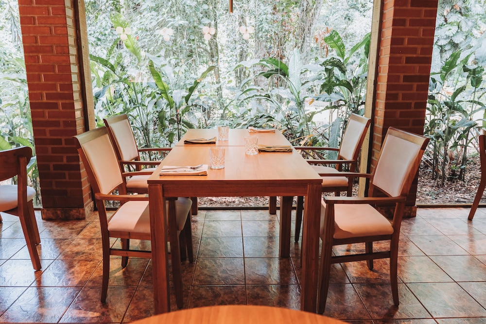 Overo Lodge & Selva 28/48
