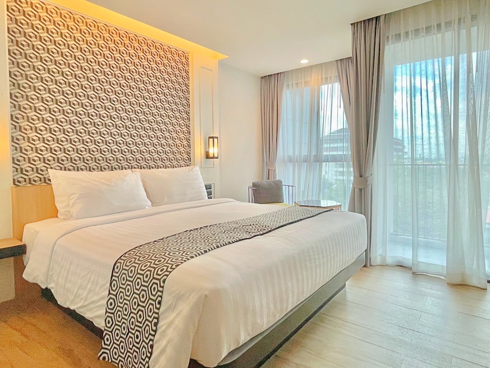 Chezzotel Pattaya 10/73