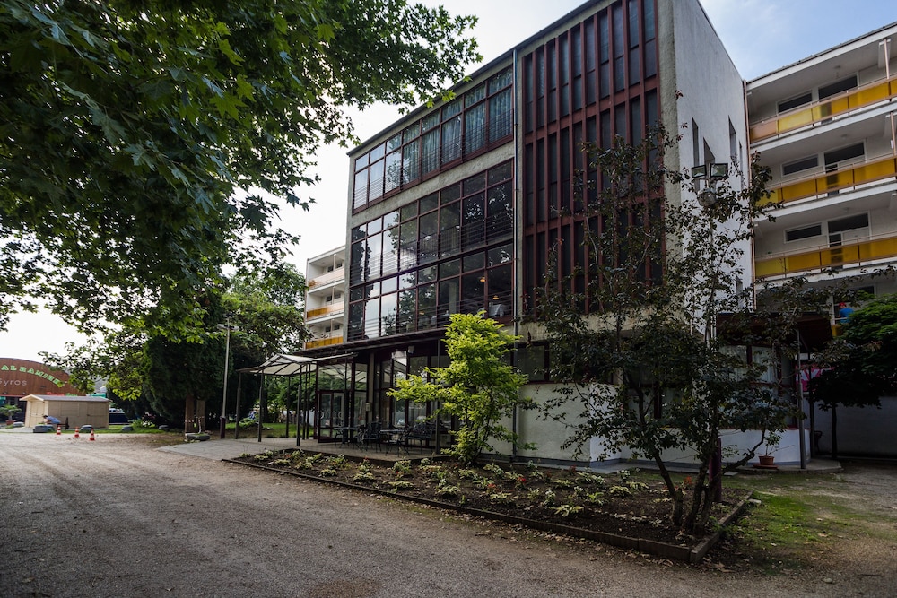 Ce Napfény Hotel 34/41