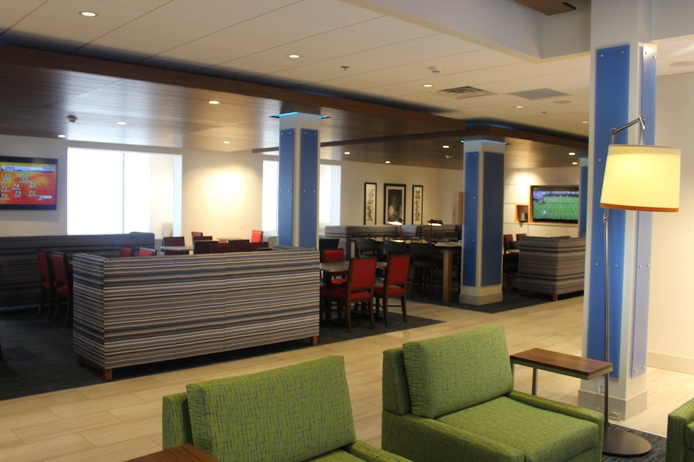 Holiday Inn Express Athens University Area 14/56