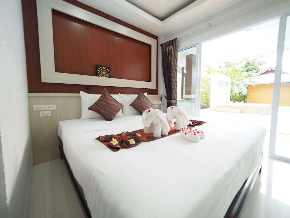 Lanta Fevrier Resort 20/59