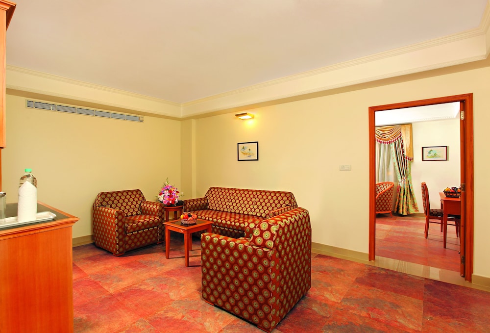 THE CLASSIK FORT HOTEL 24/42