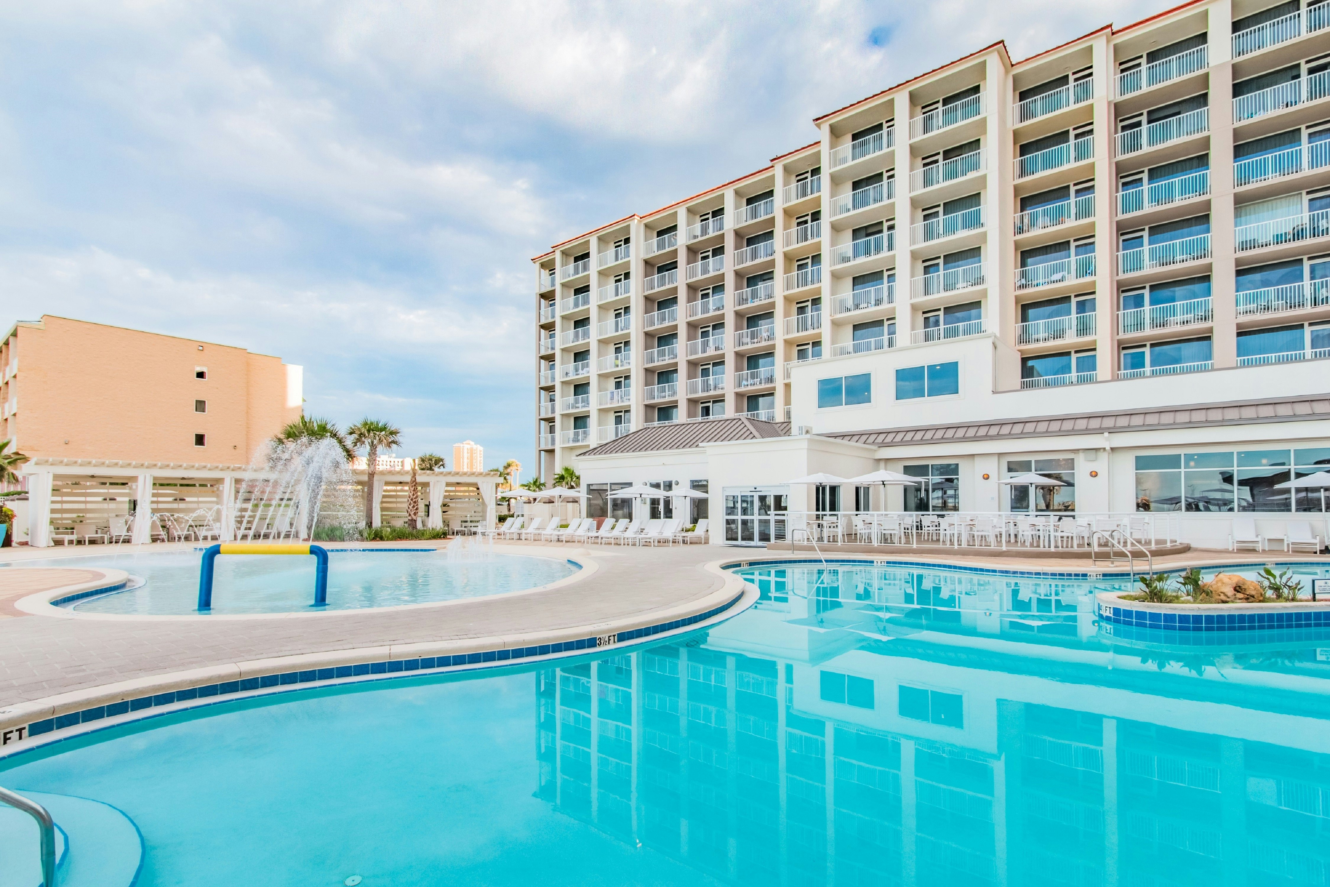 Hilton Pensacola Beach 8/73