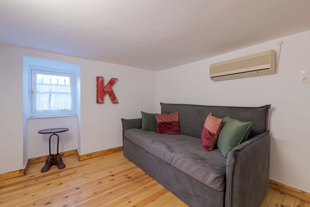 2Mazi Suites 30/47