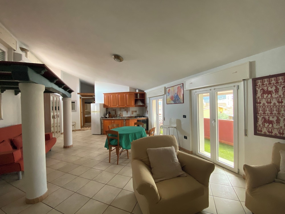 LOCANDA DEGLI ARTISTI 25/50