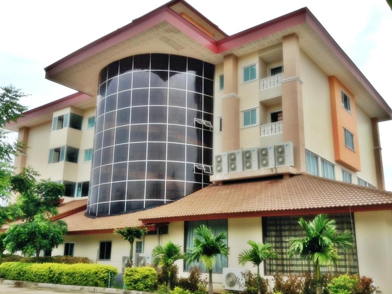 Butnamtong Hotel 2/32