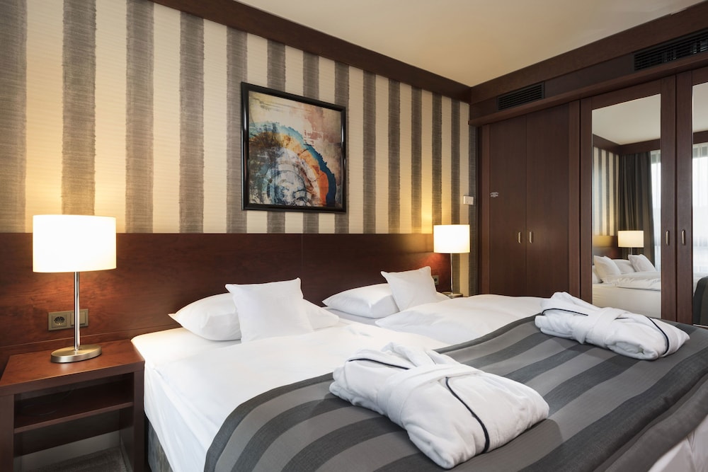 Maritim Hotel Koenigswinter 17/71