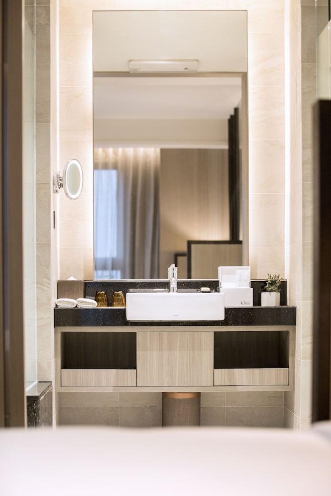 Hotel Valletta 50/50